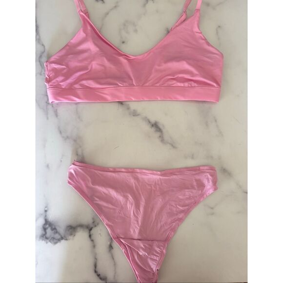 Oneractive bralette thong panty women’s M activewear bra minimal set power pink - Picture 4 of 7